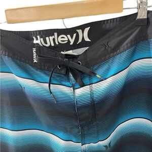 Hurley Size 36 100% Recycled Polyester Men’s blue white and black Board Shorts